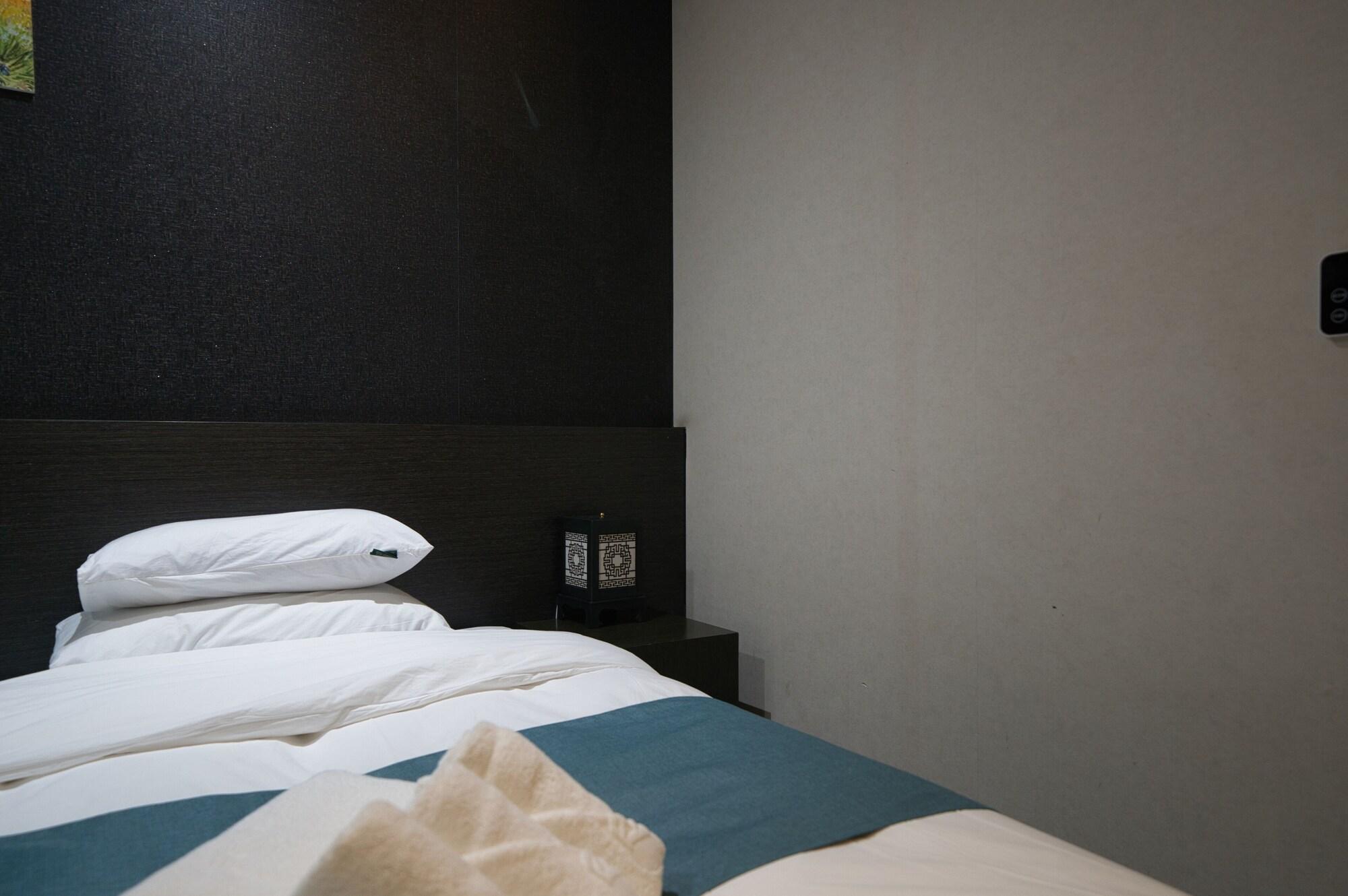 Suwon Dono1796 Hotel Exterior photo